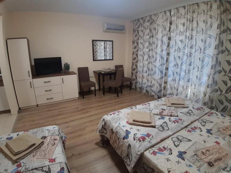Студио-"Ziko" Pomorie Buitenkant foto